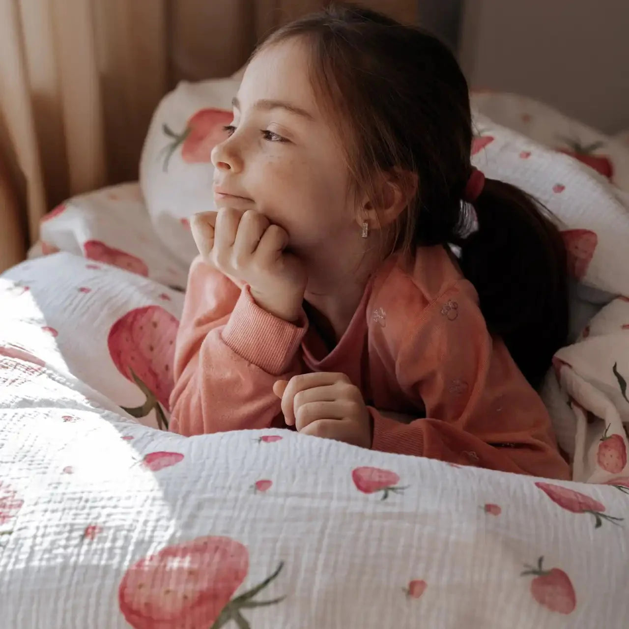 “Erdbeeren” Premium Kinderbettwäsche