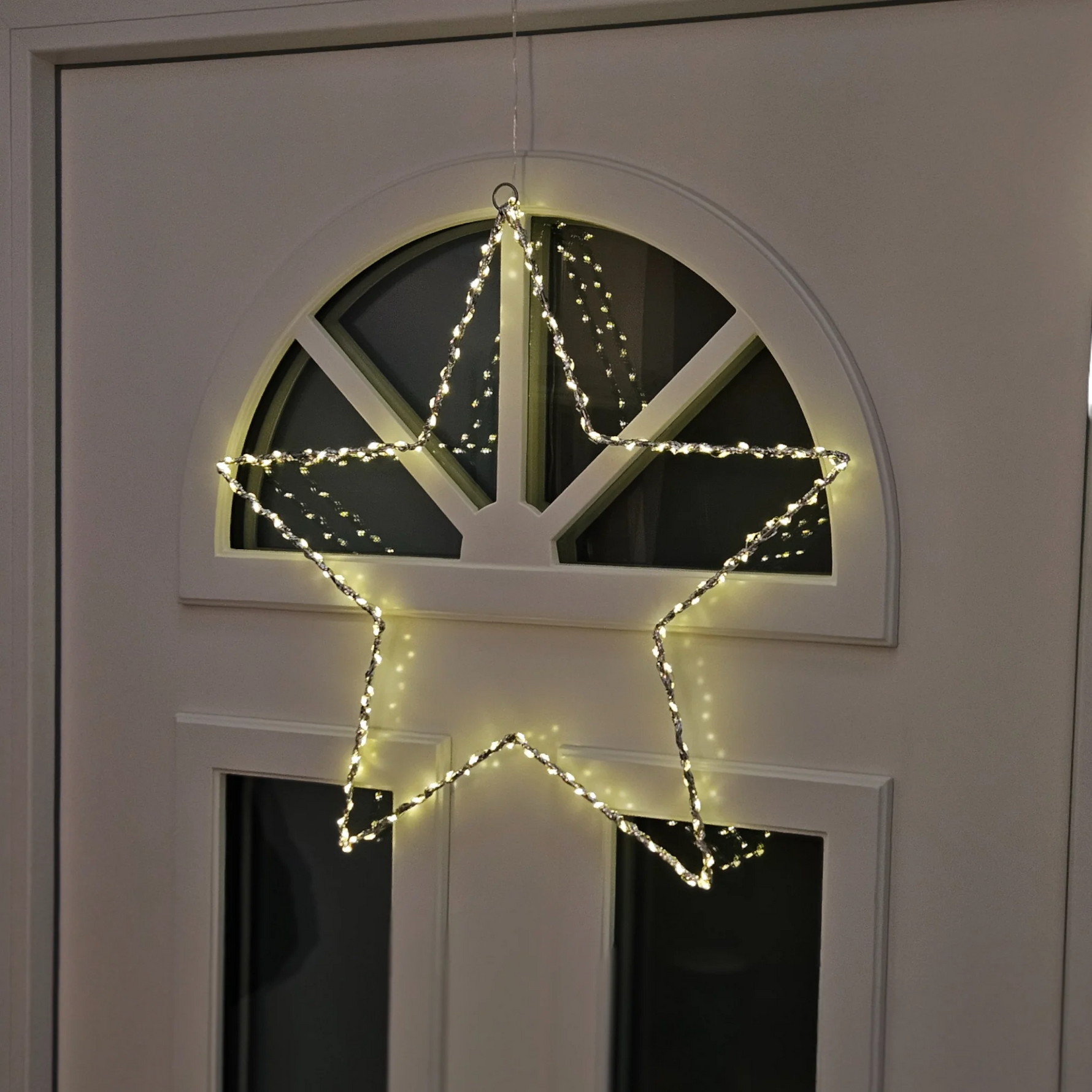 Weihnachtsstern Weihnachtsbeleuchtung XXL 50 cm 150 LED Stern Timer Batterie