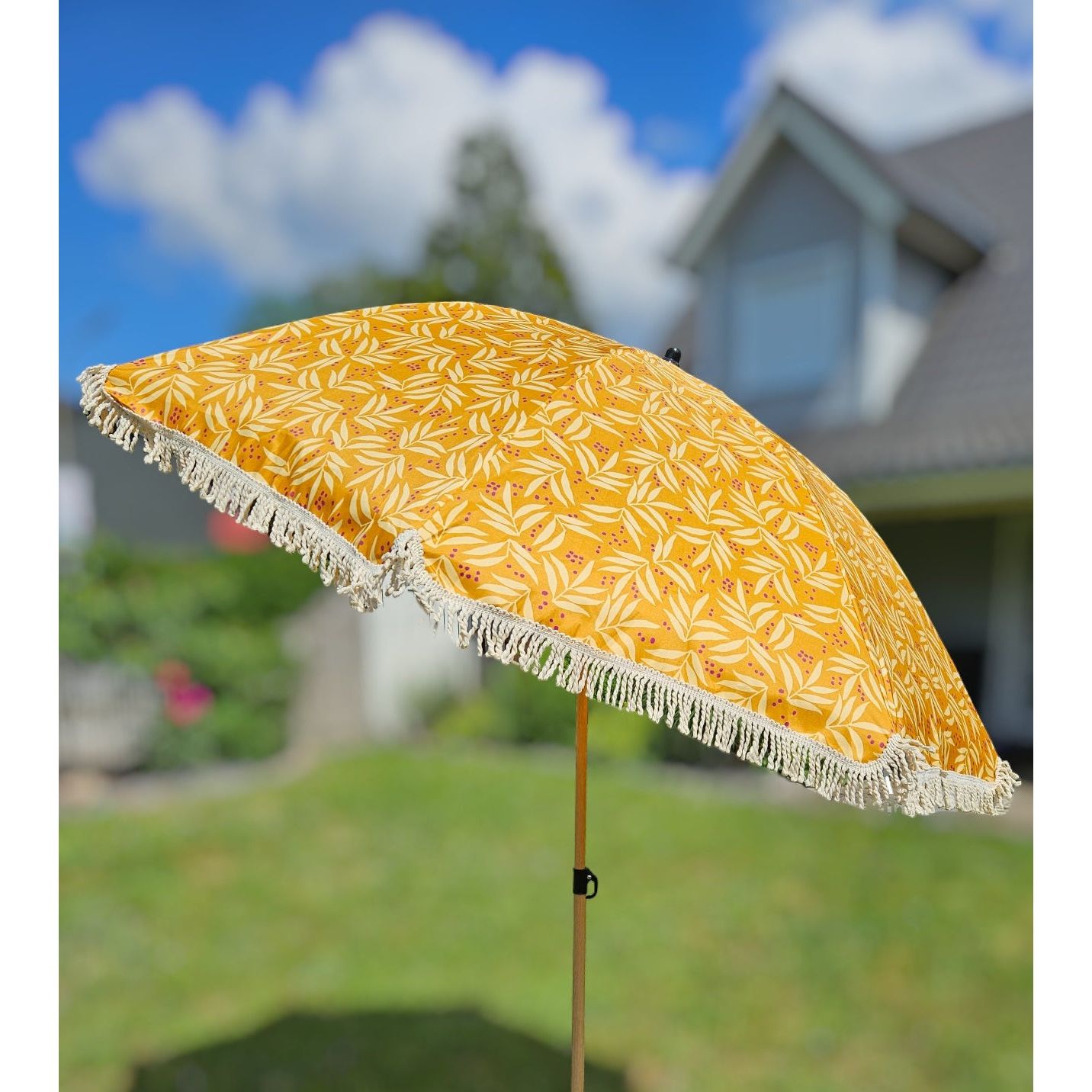 Sonnenschirm Strandschirm Schirm UV Schutz mit Tasche Fransen Gelb Ø 170 cm