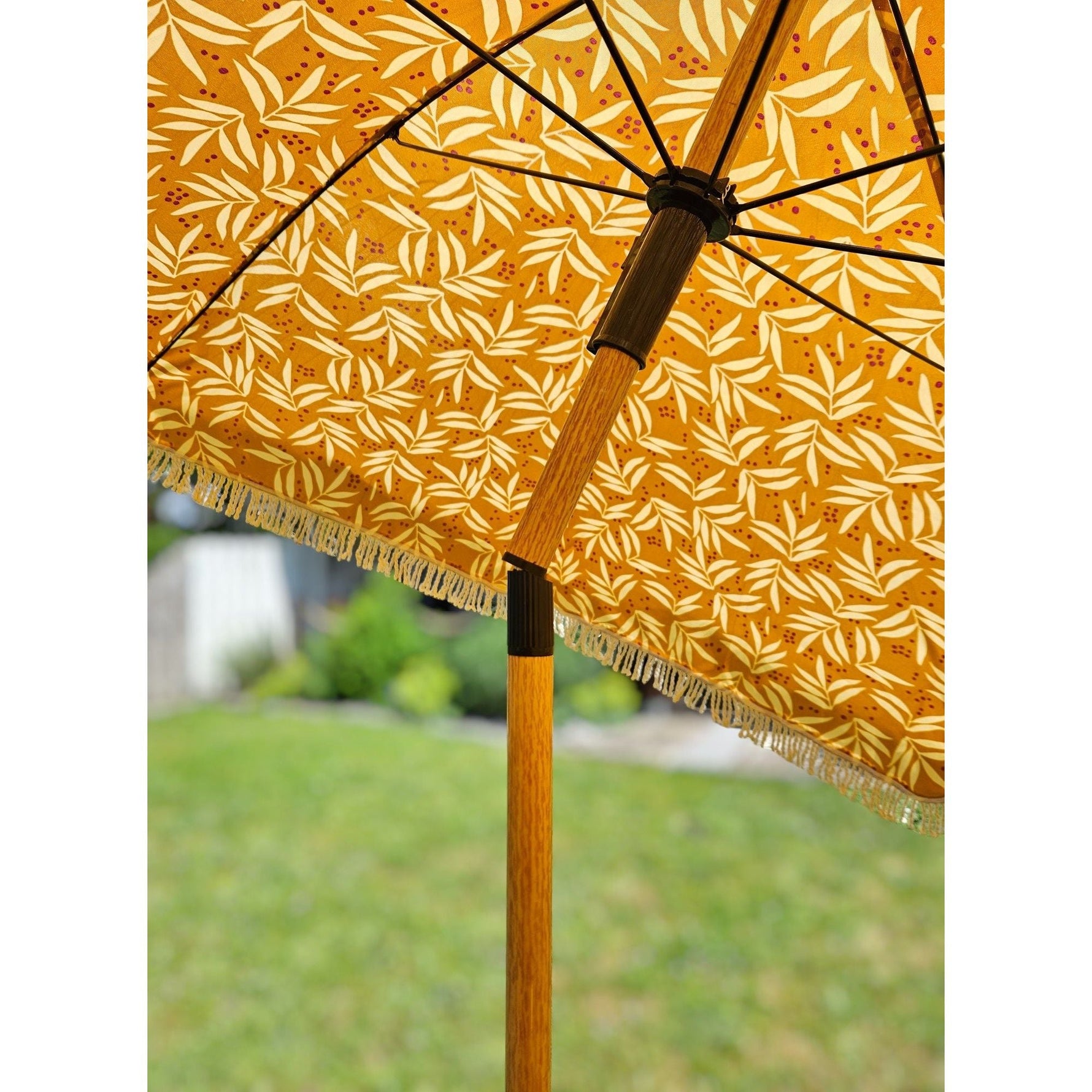 Sonnenschirm Strandschirm Schirm UV Schutz mit Tasche Fransen Gelb Ø 170 cm