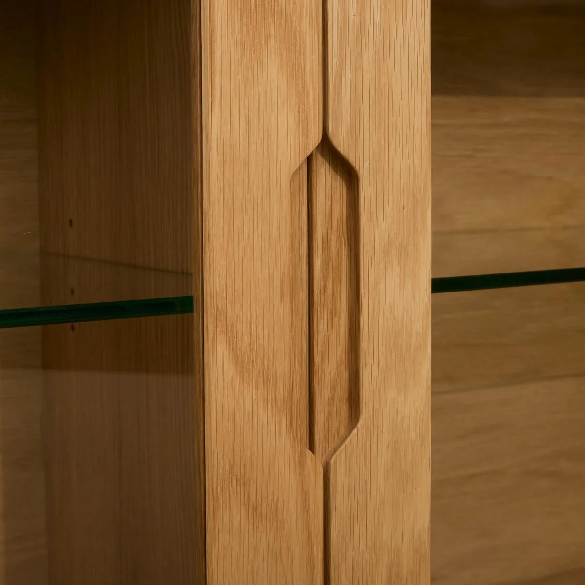 FURNHOUSE Nyborg Wandschrank mit LED-Beleuchtung - 180 cm breit - Wildeiche Natur