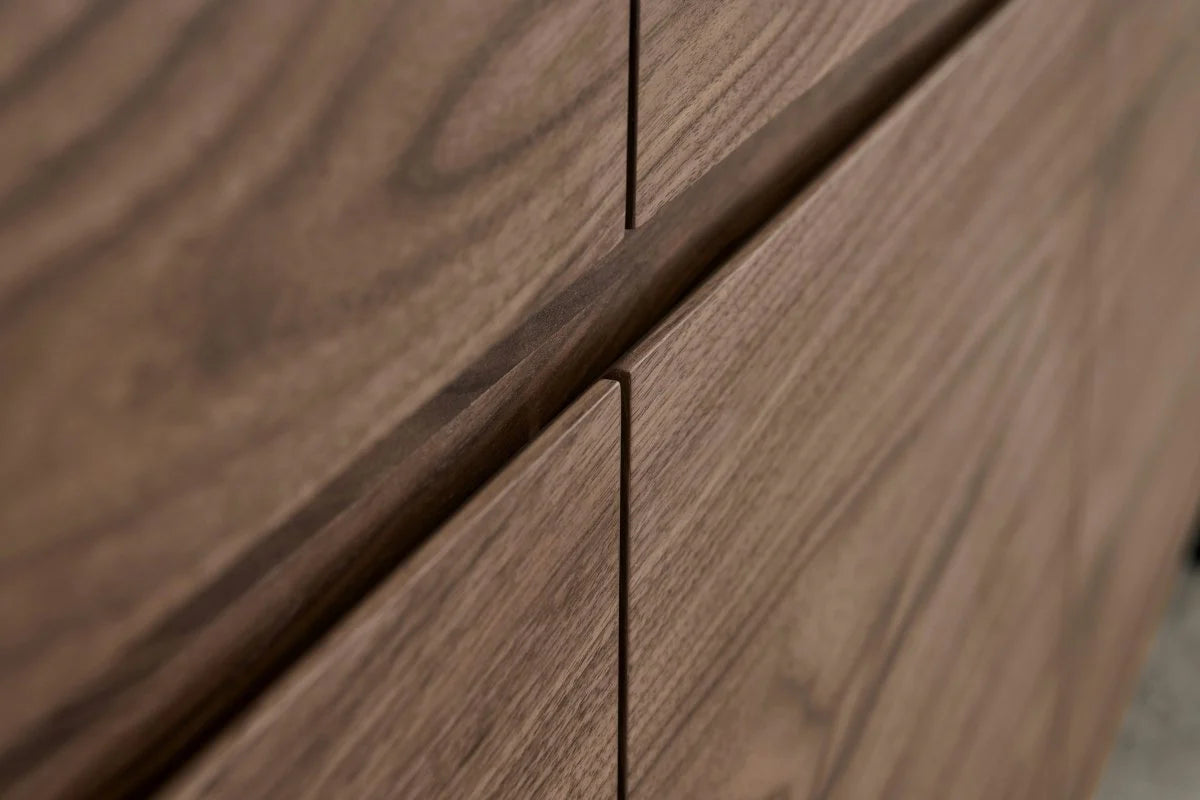 FURNHOUSE Tokyo Sideboard mit 4 Türen - 205 cm breit - Amerikanische Walnuss