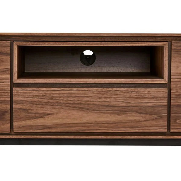 FURNHOUSE Tokyo TV-Tisch mit 2 Türen - 160 cm breit - Amerikanische Walnuss
