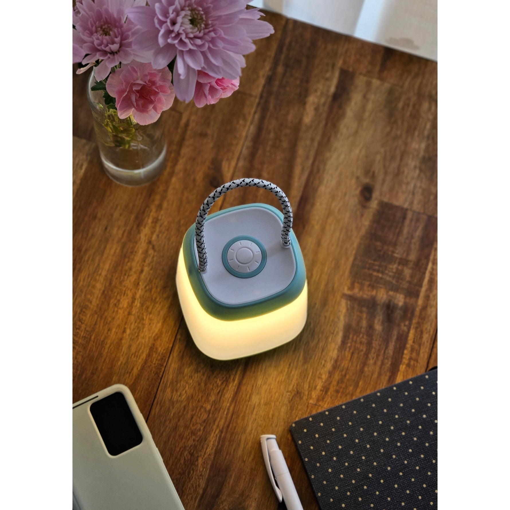 Lampe Leuchte kleine Tischleuchte LED Camping dimmbar tragbar batteriebetrieben